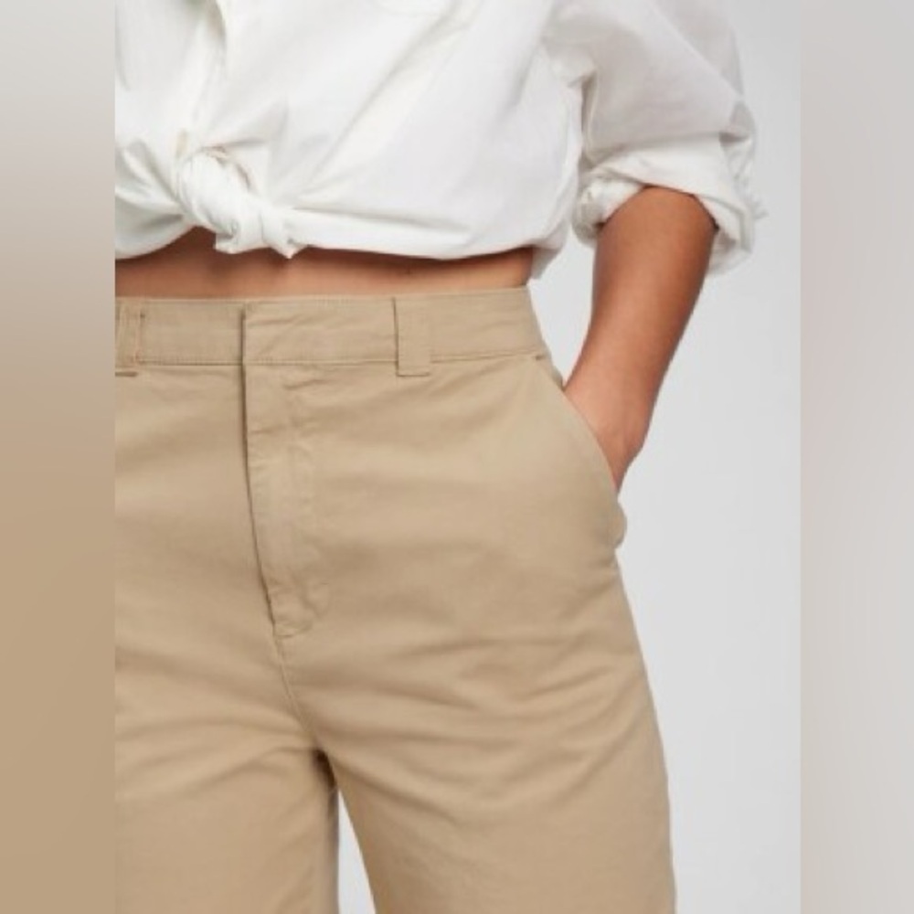 NWOT Gap Cream Mid-Rise Pants Size 6 - Picture 3 of 6